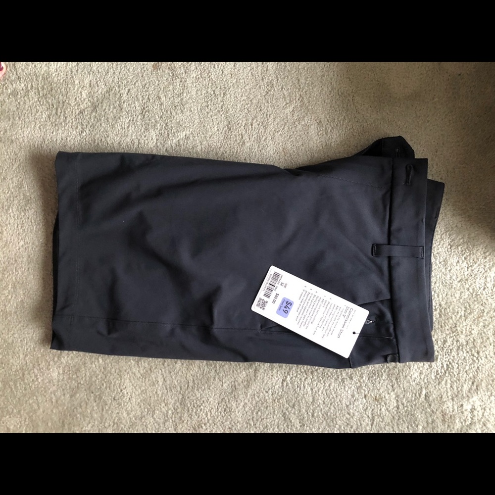 Lululemon NWT men’s commission shorts